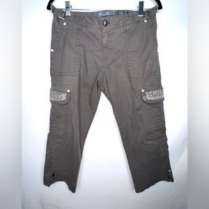 Miss Me Women Cargo Capri Pants 29